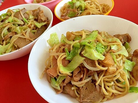 こってり旨い！味噌ホルモン焼きそば